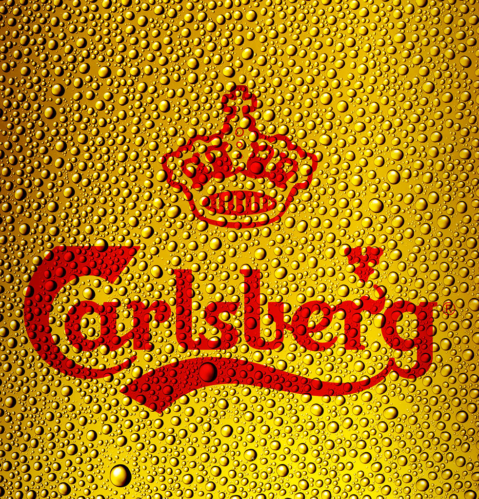 Drinks Photography of Carlsberg beer bubbles by Packshot Factory