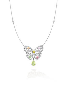 Chain Explorer of White gold necklace with butterfly pendant