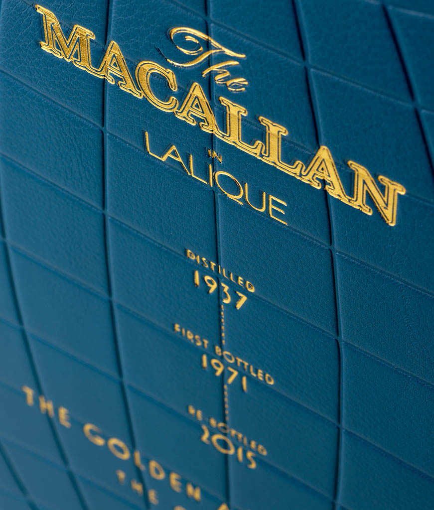 Packshot Factory - Whisky - Macallan whisky bottle leather box set