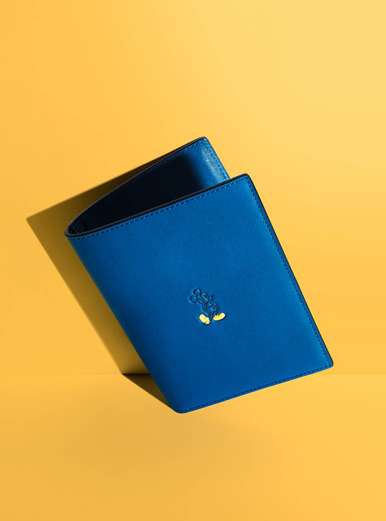 Packshot Factory - Accessories - Coach wallet