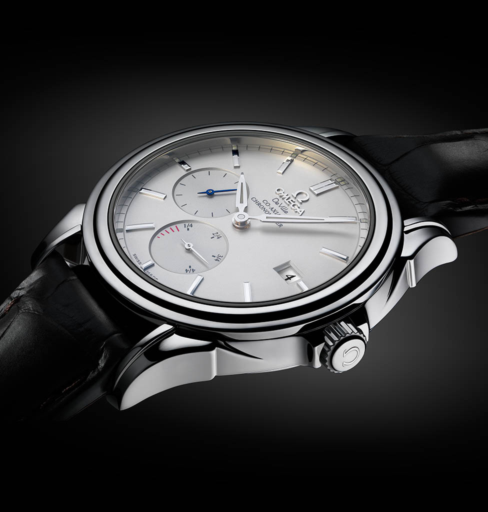 Packshot Factory - Black background - Omega De Ville