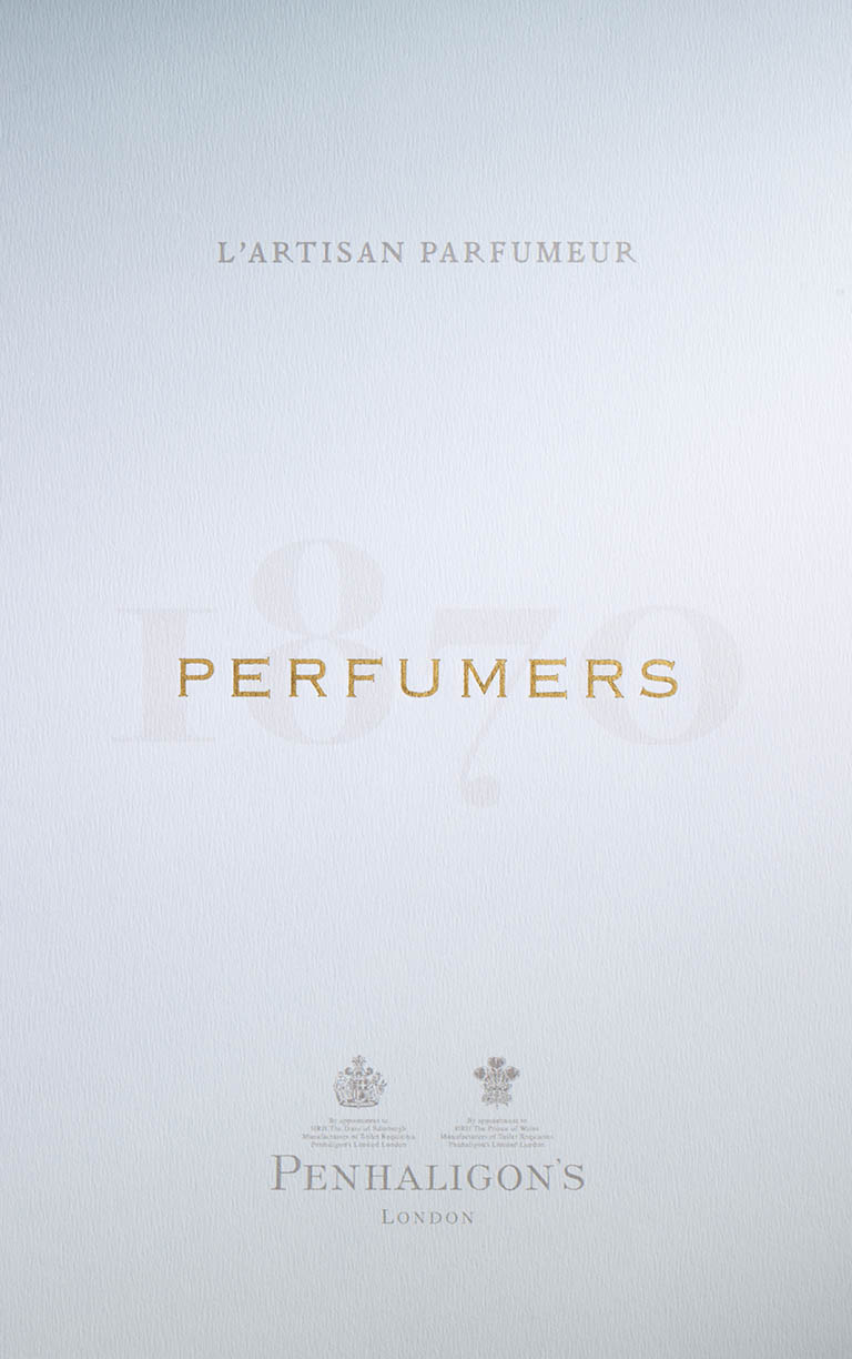 Packshot Factory - Books - L'Artisan Parfumeur cover