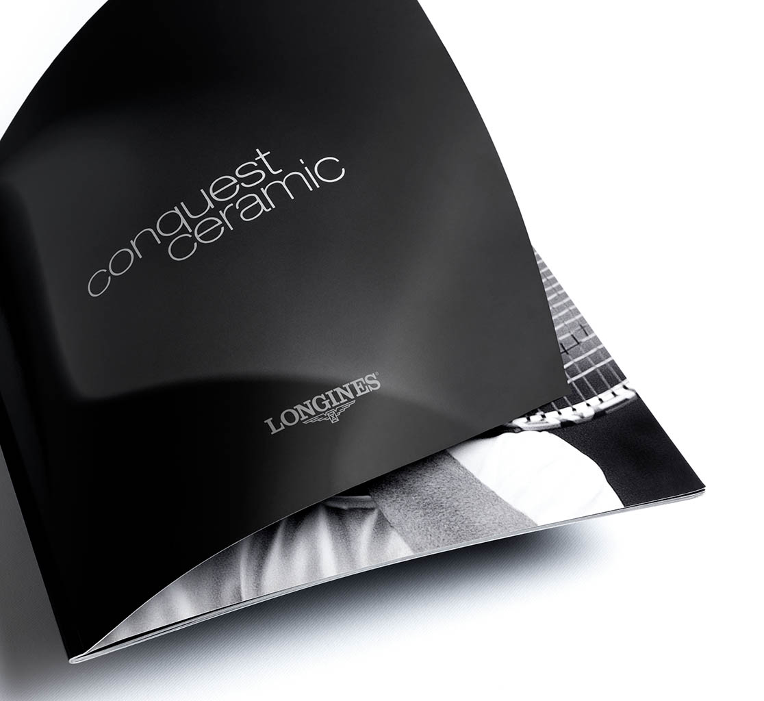 Packshot Factory - Books - Longines watch brochure