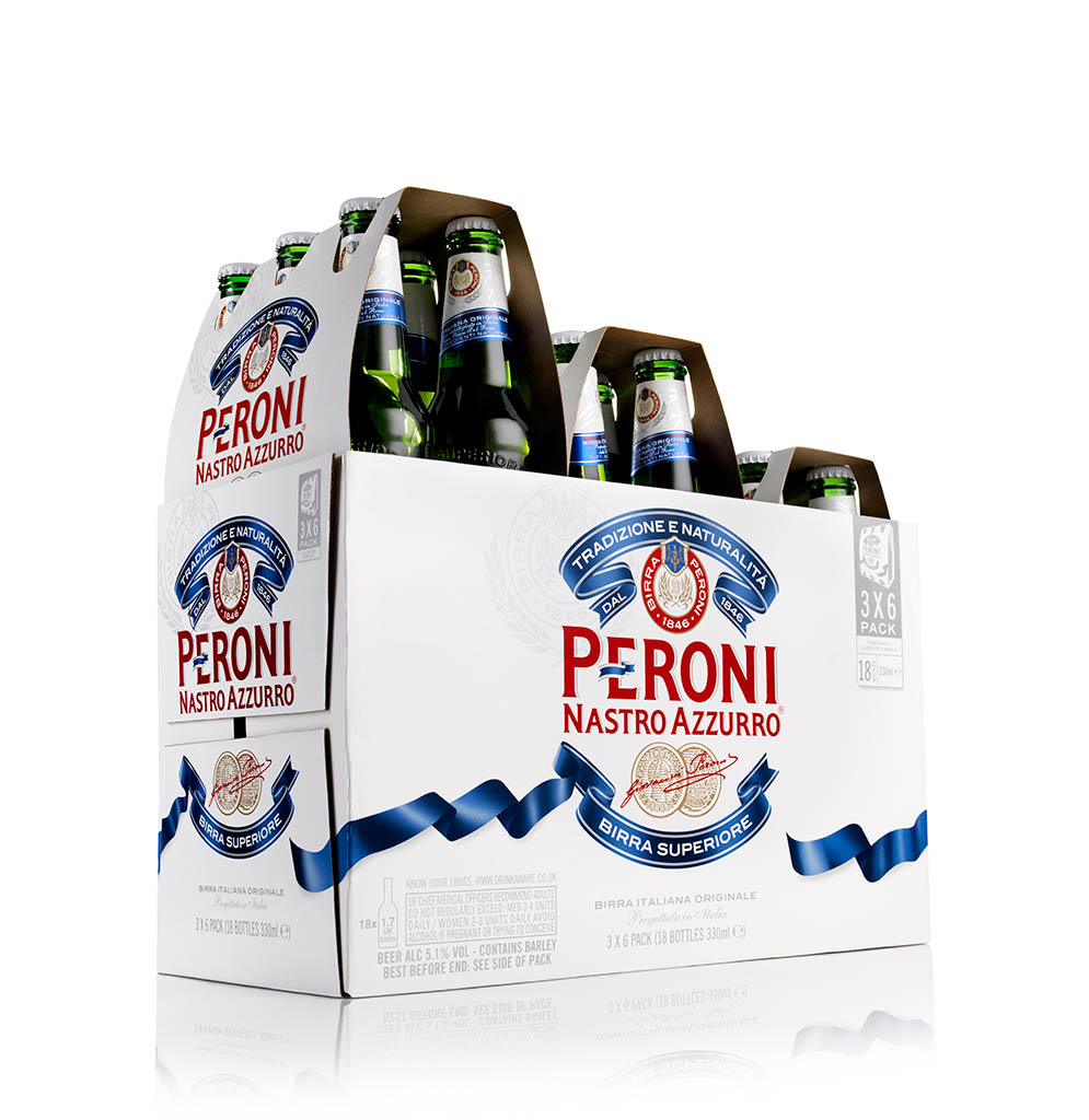 Packshot Factory - Bottle - Peroni lager bottles pack