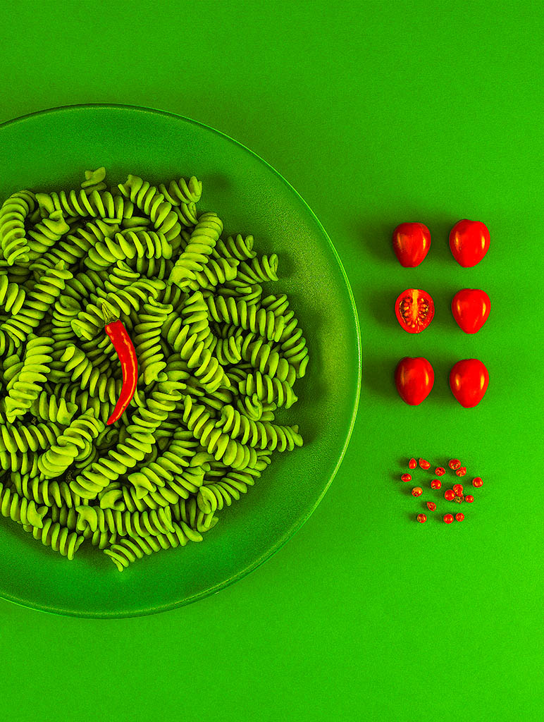 Packshot Factory - Coloured background - Barilla fusillini pasta