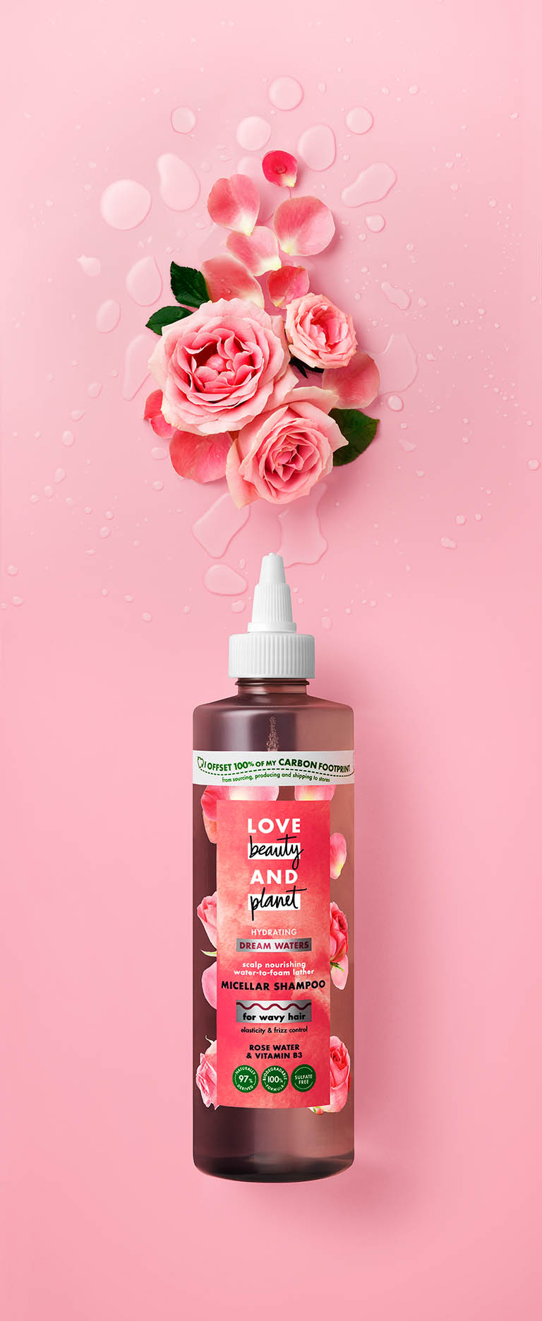 Packshot Factory - Coloured background - Love Beauty and Planet body wash