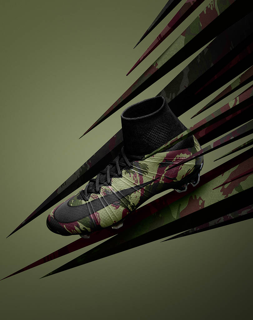 Packshot Factory - Coloured background - Nike football boots