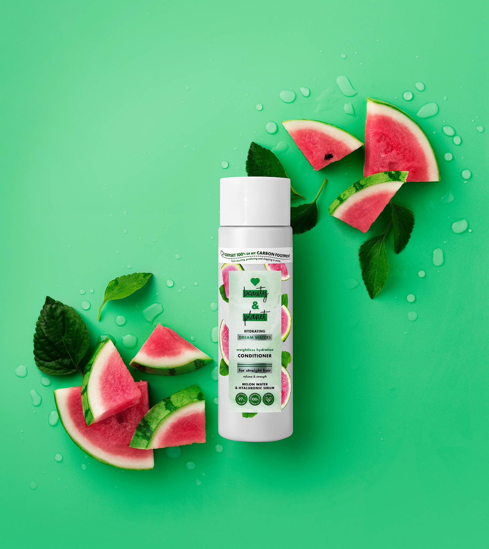 Packshot Factory Cosmetics Photography Love Beauty and hair