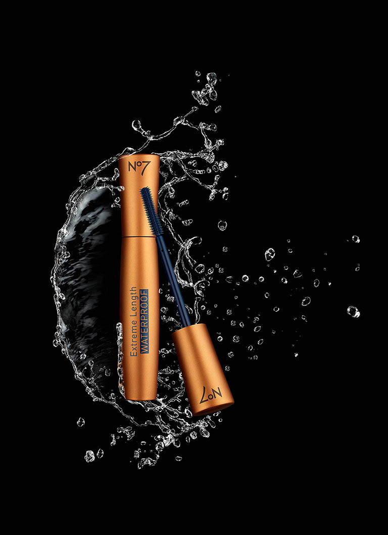 Cosmetics Photography of N7 Mascara by Packshot Factory