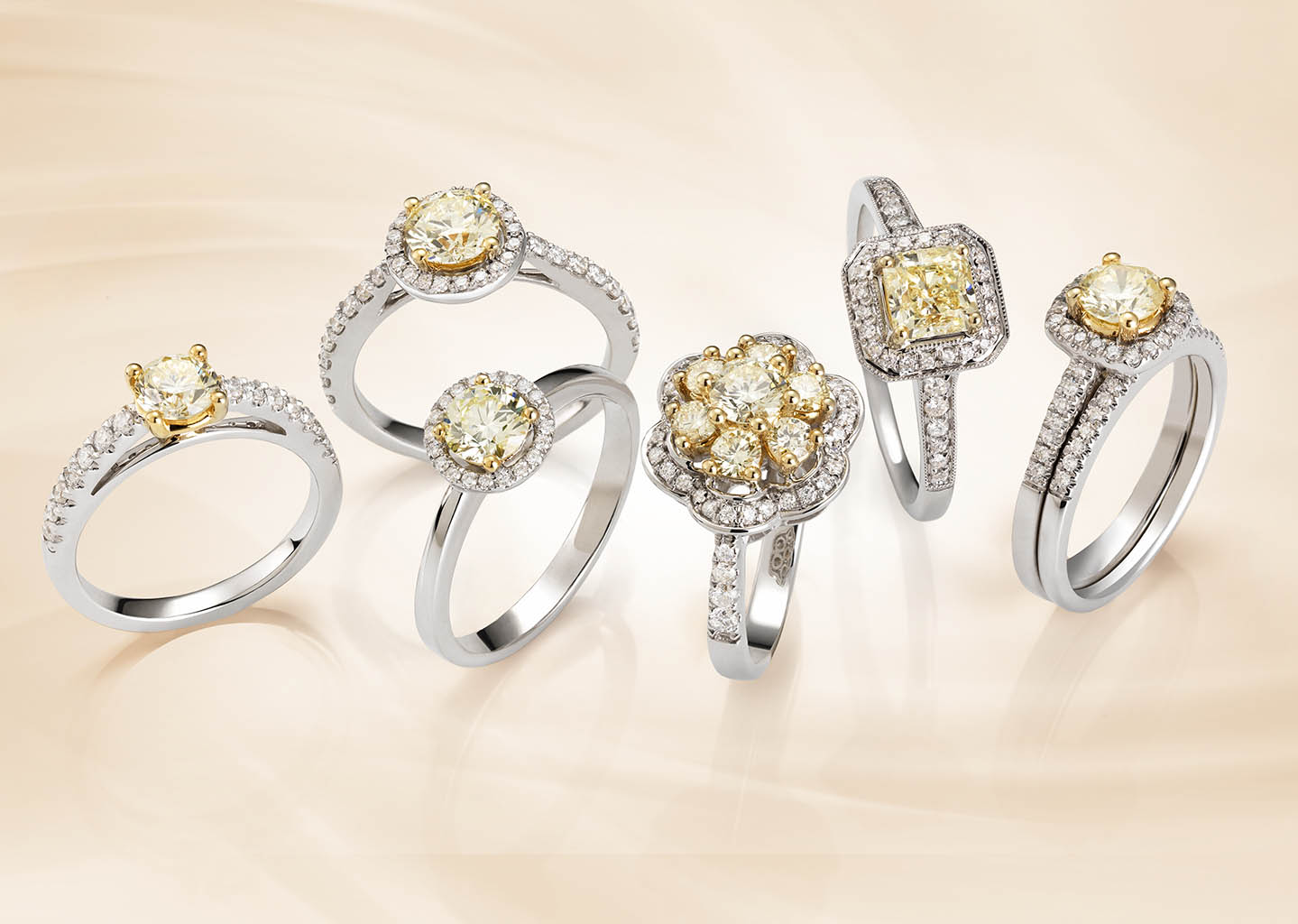 Packshot Factory - Diamond - Platinum rings with yellow diamond