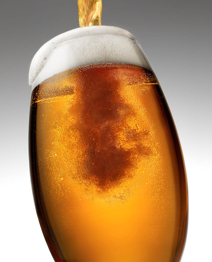 Drinks Photography of Beer glass pour by Packshot Factory
