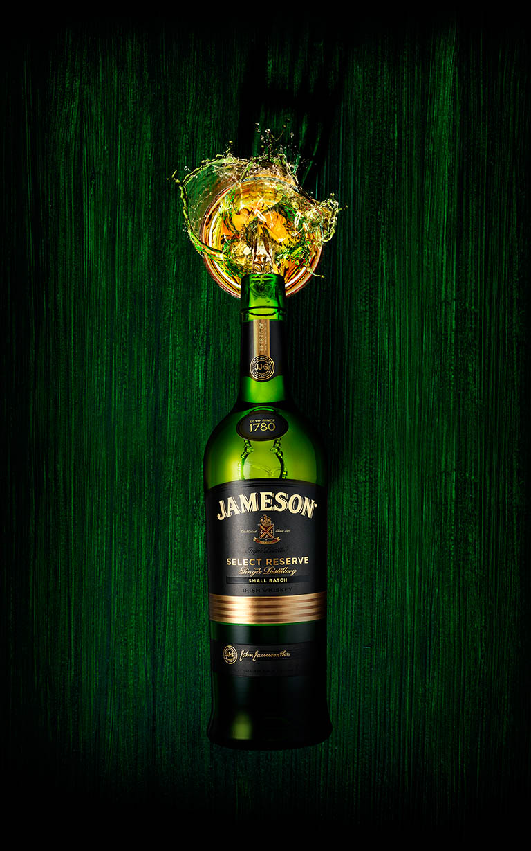 Drinks Photography of Jameson whisky bottle and serve by Packshot Factory