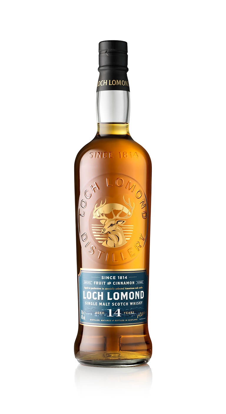 Drinks Photography of Loch Lomond whisky bottle by Packshot Factory