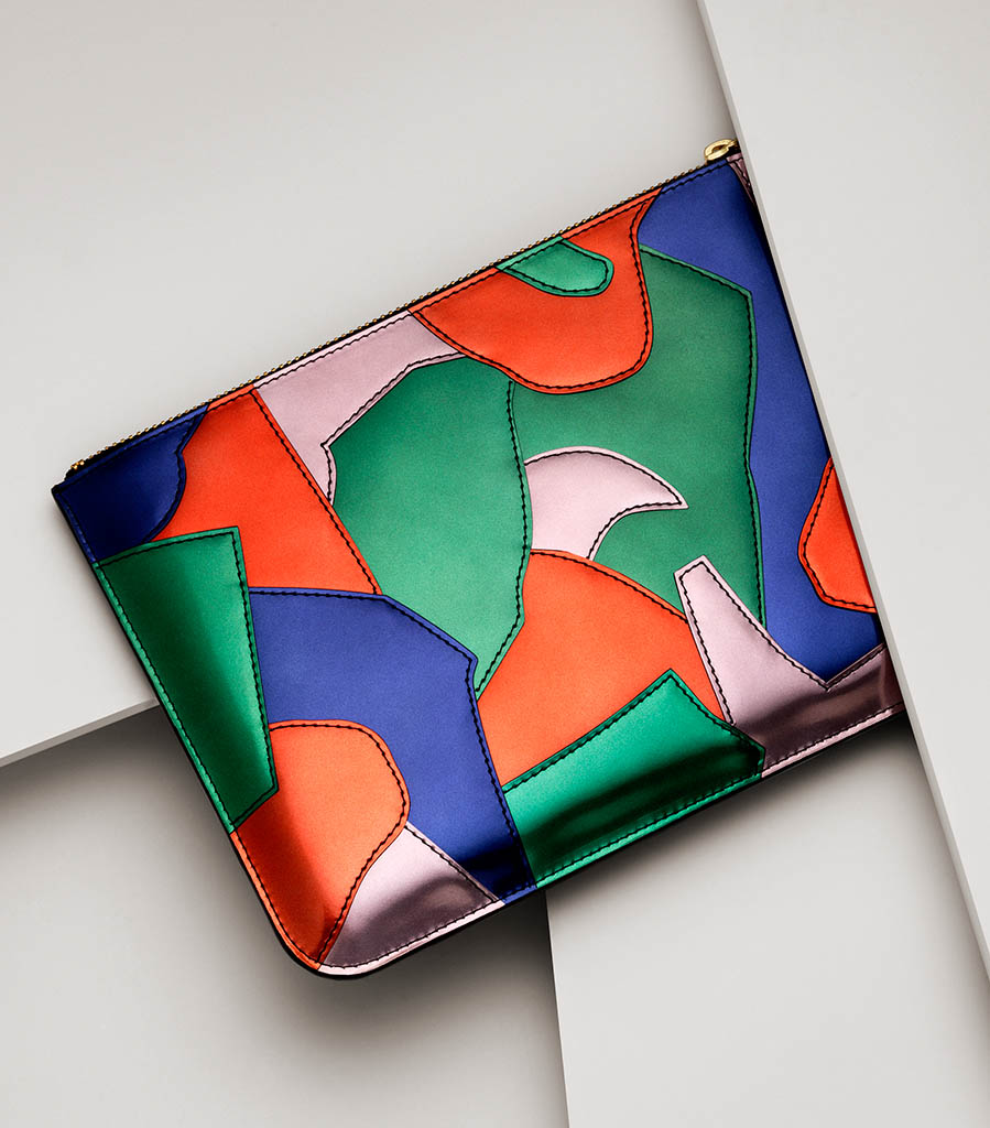 Fashion Photography of Prada ladies pouch by Packshot Factory