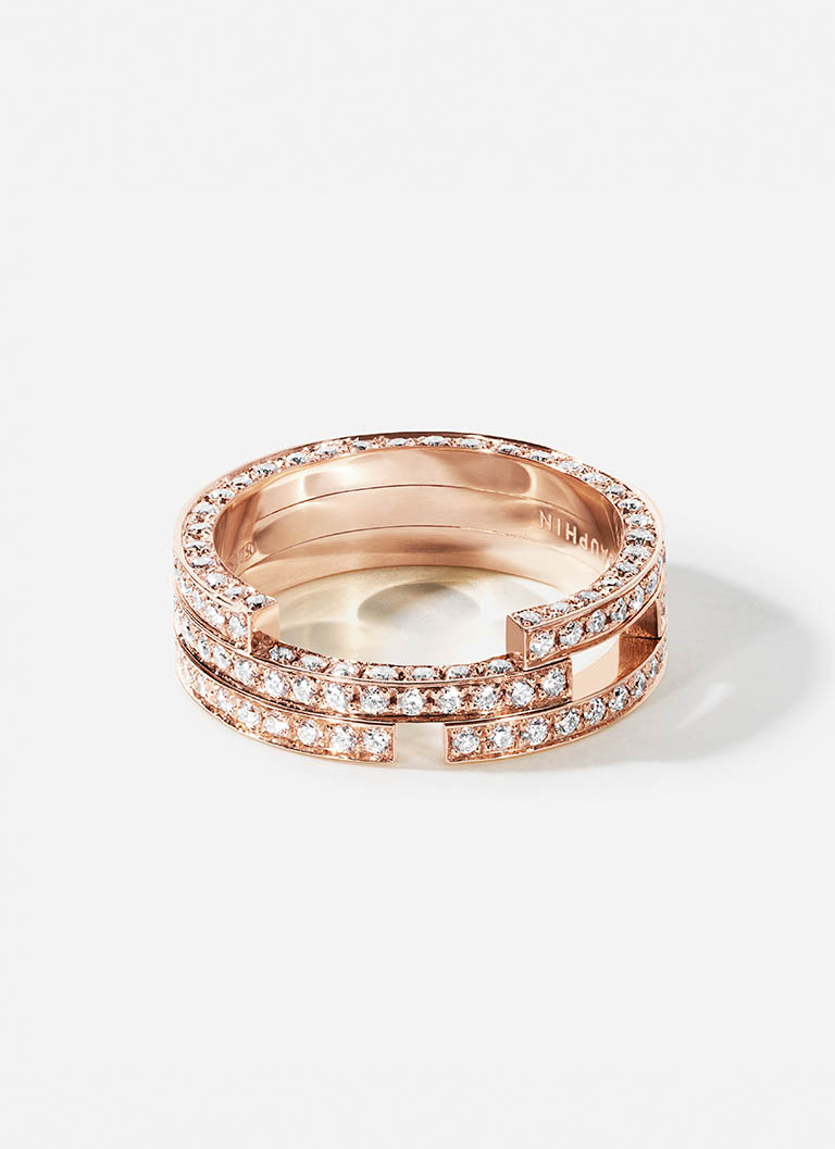 Packshot Factory - Fine jewellery - Maison Dauphin gold band with diamonds