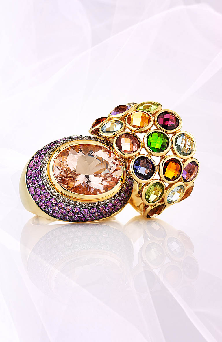 Packshot Factory - Fine jewellery - Rings with gemstones