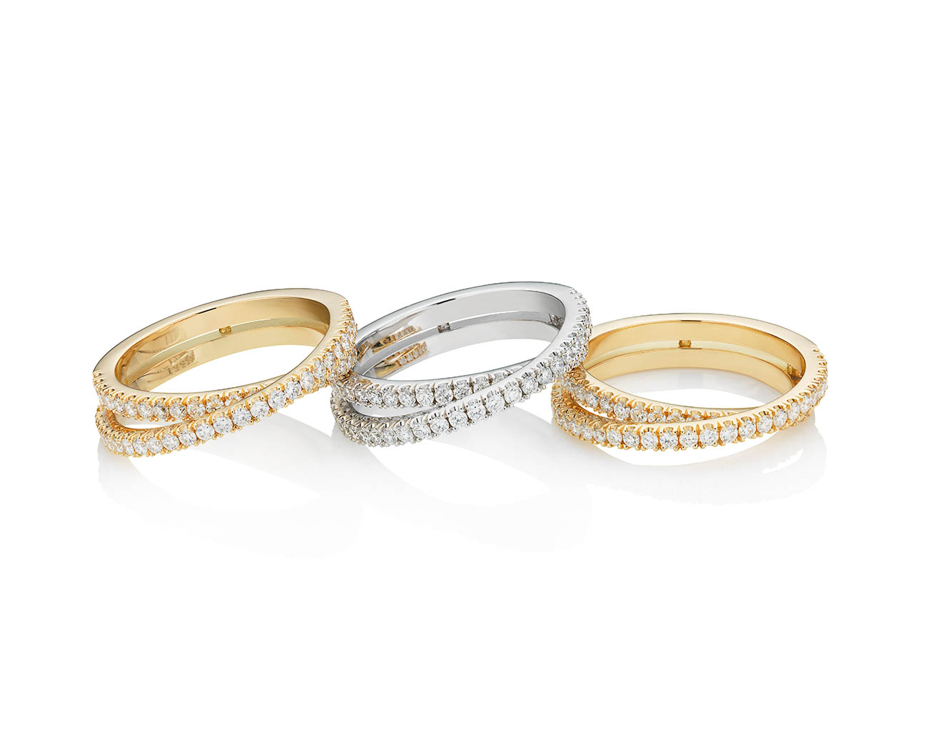 Packshot Factory - Fine jewellery - Robert Glen gold and platinum diamond bands