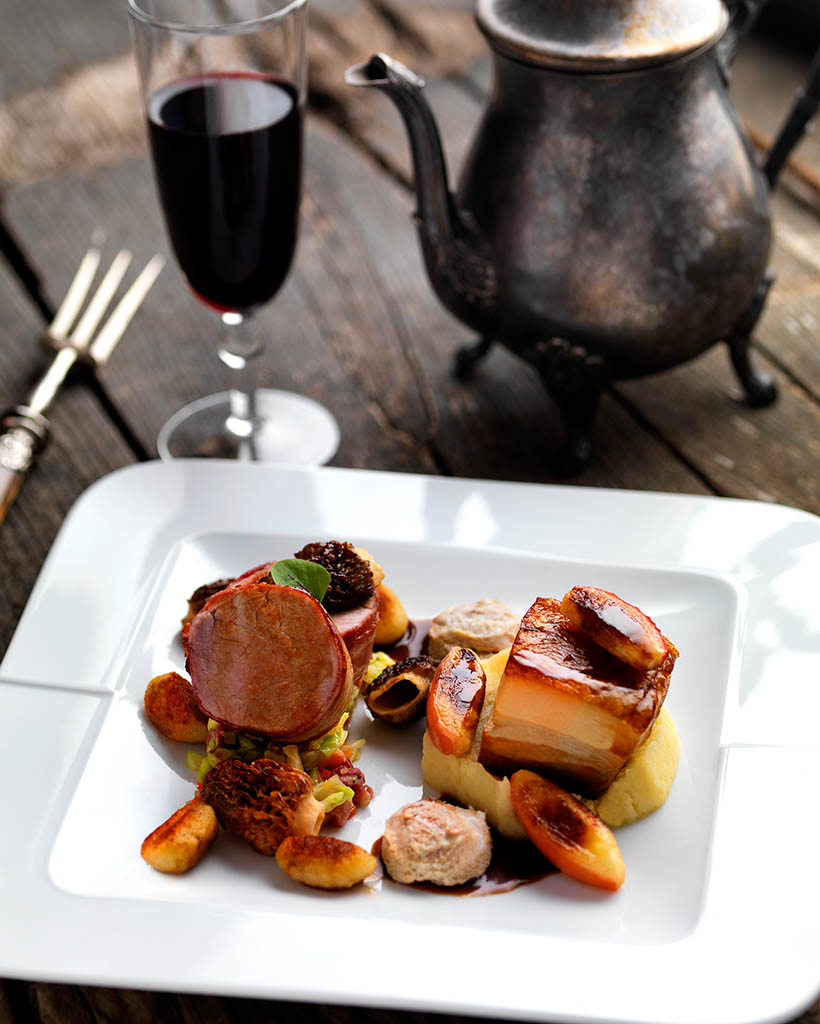 Food Photography of Pork loin with truffles and mashed potatoes by Packshot Factory