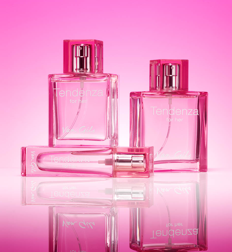 Packshot Factory - Fragrance - Tendenza fragrance bottles