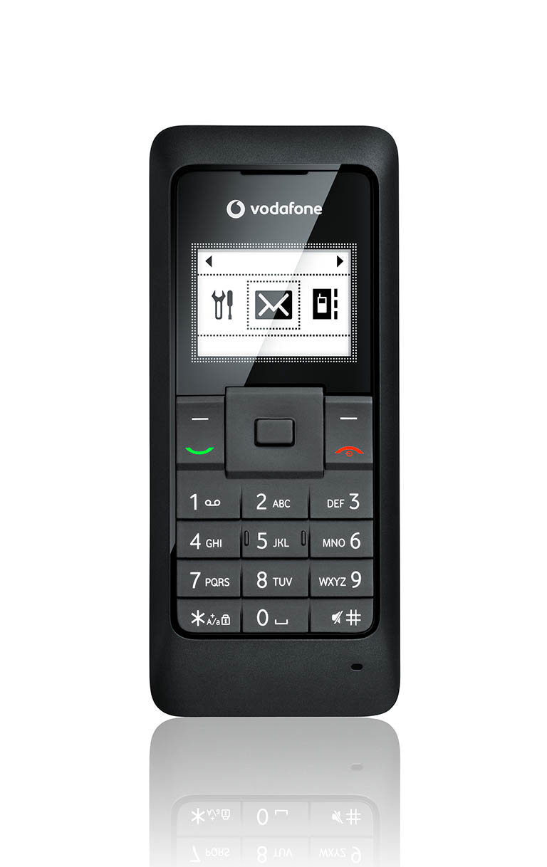 Packshot Factory - Gadget - Vodafone mobile phone