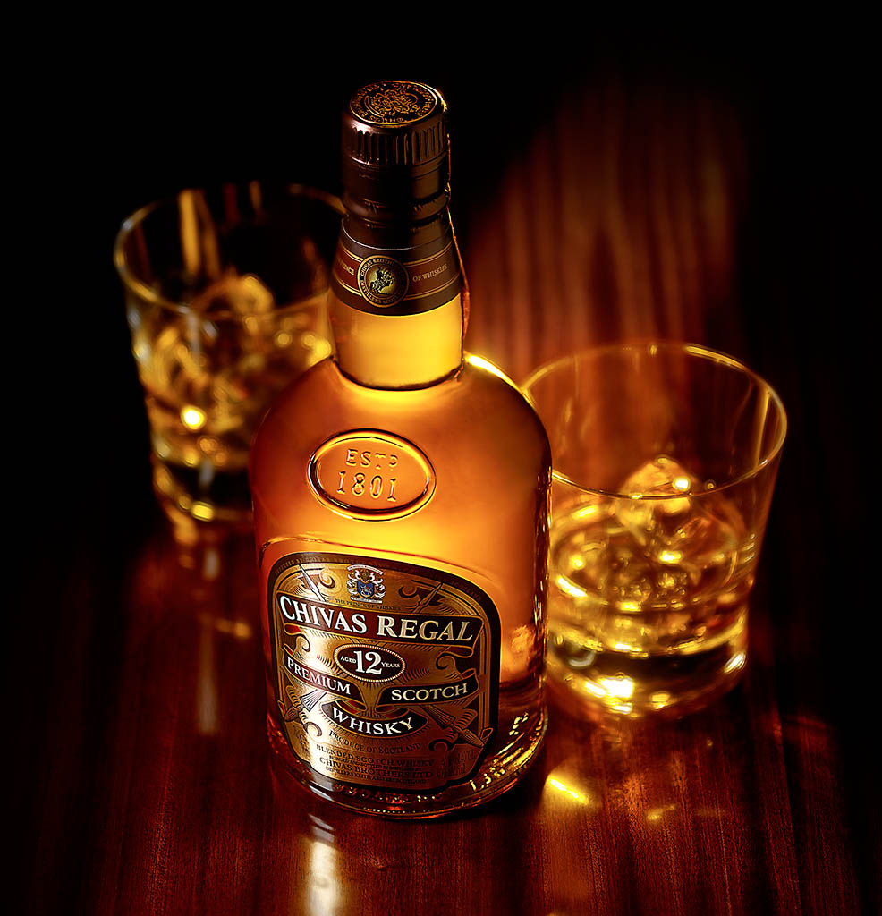 Packshot Factory - Glass - Chivas Regal Whisky Bottle