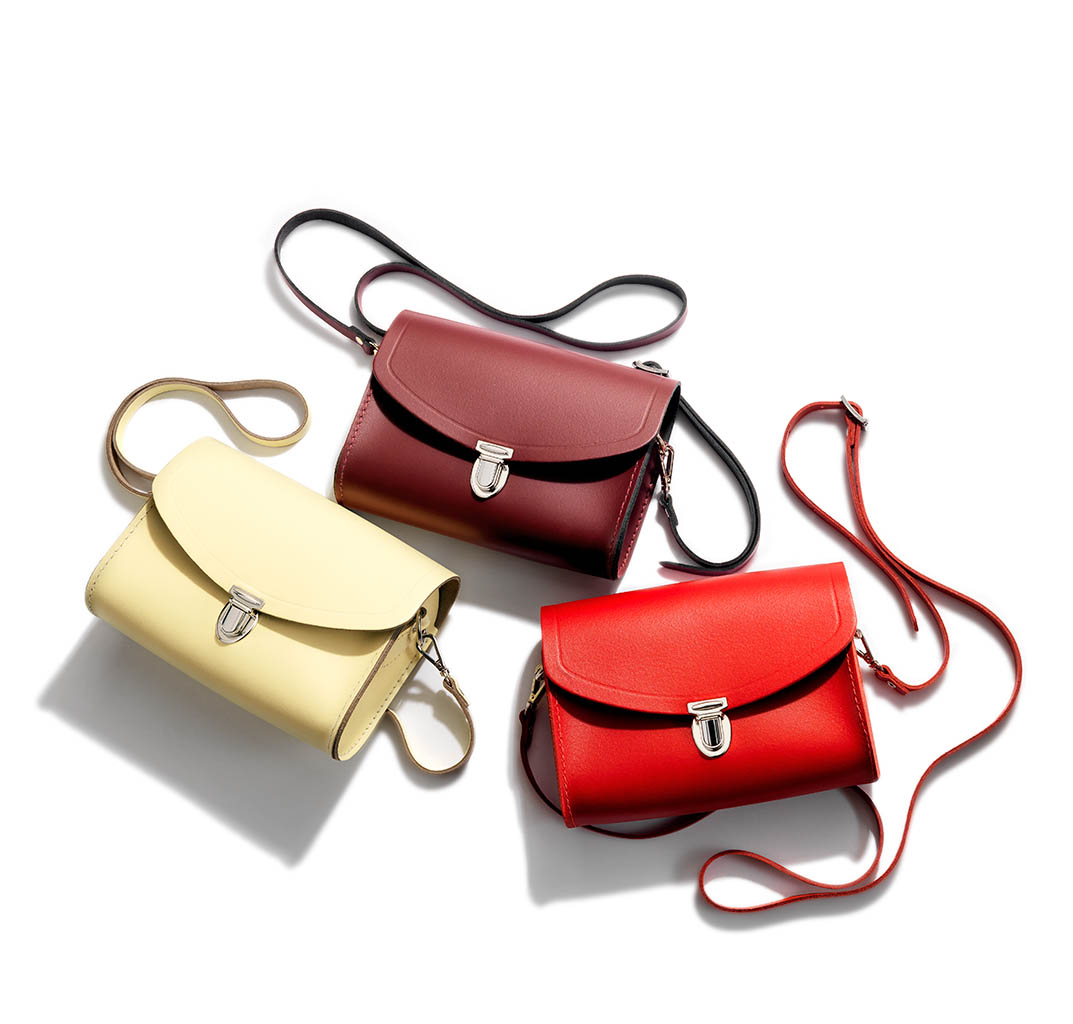 Packshot Factory - Handbags - Cambridge Satchel pushlock handag