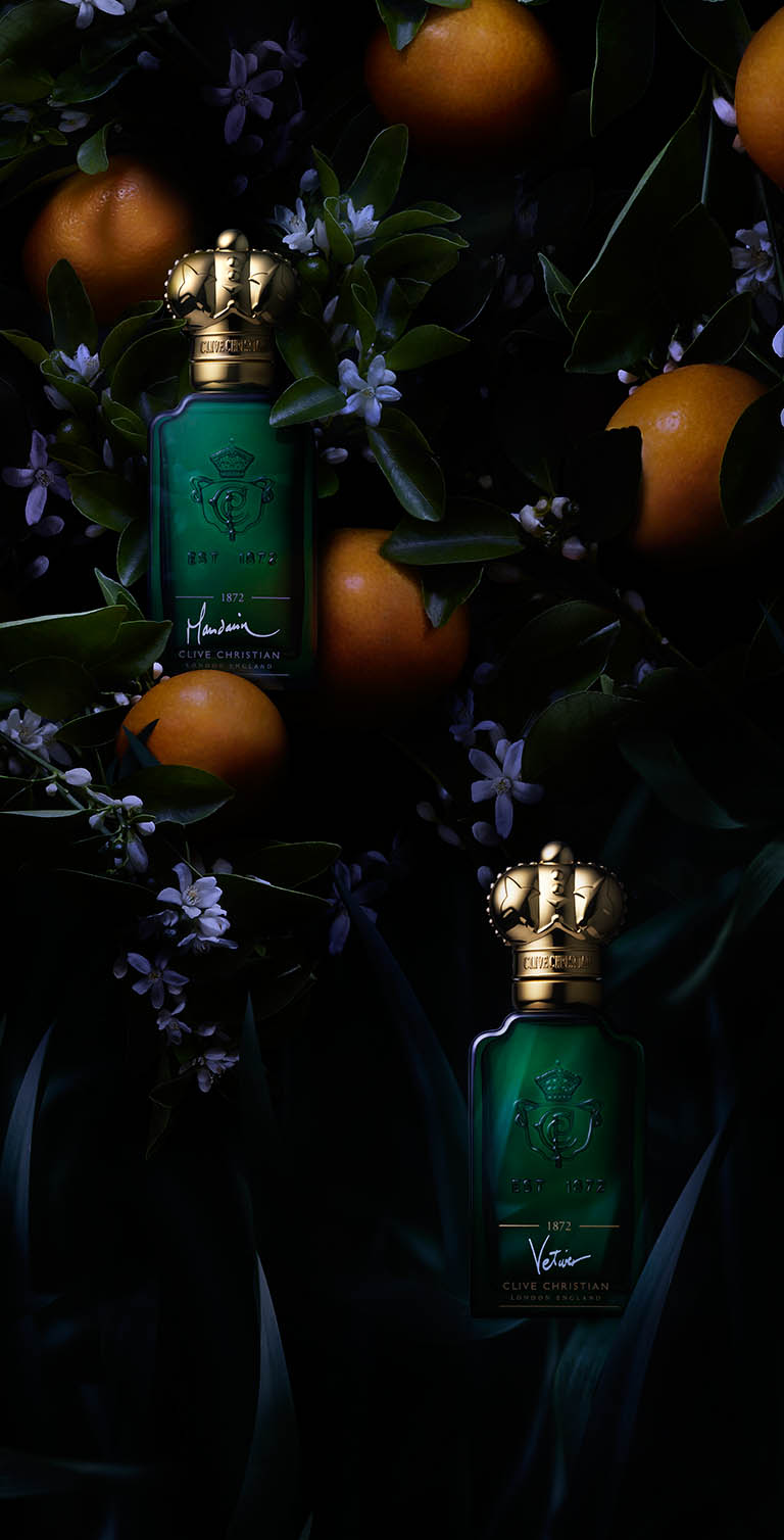 Packshot Factory - Ingredients - Clive Cristian fragrance bottle