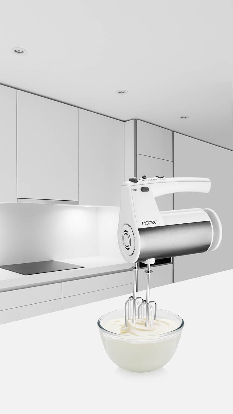 Packshot Factory - Kitchen appliances - Modex hand mixer