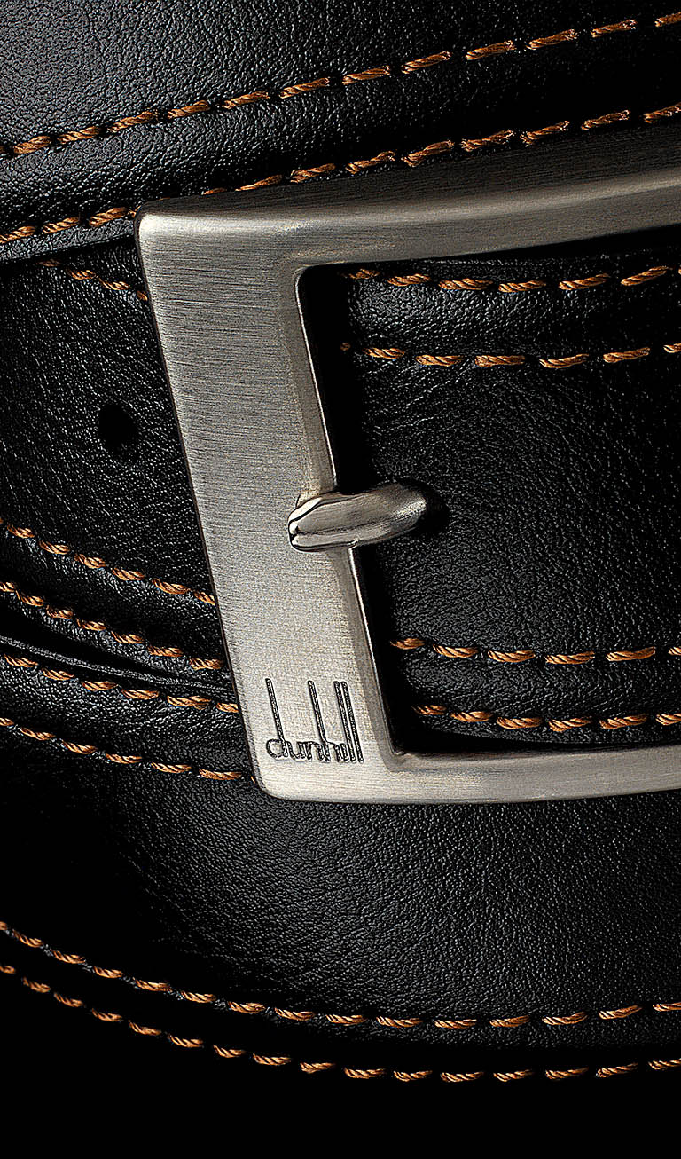Packshot Factory - Leather goods - Alfred Dunhill belt buckle