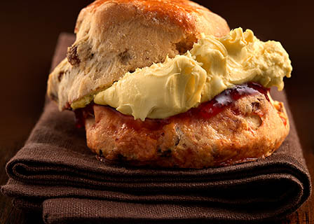 Baked Explorer of Scone with jam and cream