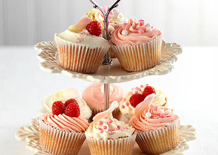 Food Photography of Lola's Cupcakes