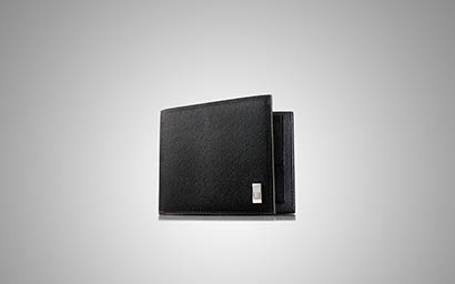 Leather goods Explorer of Alfred Dunhill leather wallet