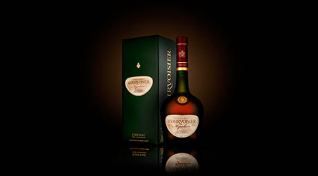 Bottle Explorer of Courvoisier Cognac bottle and box