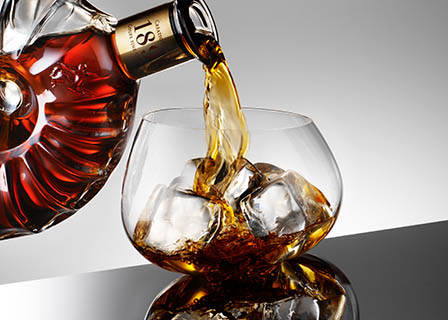 Whisky Explorer of Remy Martin cognac bottle and serve pour