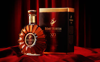 Bottle Explorer of Remy Martin XO cognac bottle and box