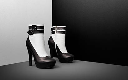 Footwear Explorer of Kurt Geiger boots