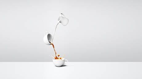 Liquid Explorer of Coffe with milk serve