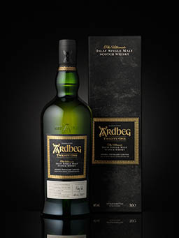 Packaging Explorer of Ardbeg whisky bottle and box