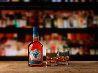 Whisky Explorer of Chivas Regal whisky bottle and serve