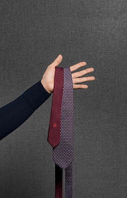 Accessories Explorer of Alfred Dunhill tie