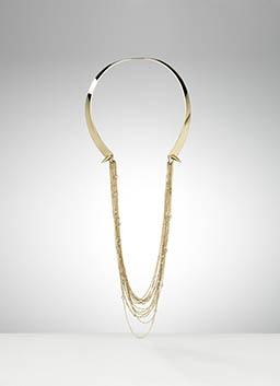 Jewellery Photography of Eden Diodati gold necklace with chain