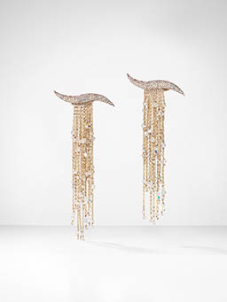 Fine jewellery Explorer of Eden Diodati gold earrings