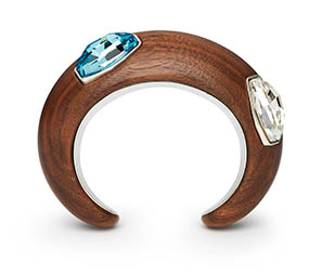 Rings Explorer of Swarovsky & Kutur wood cuff with crystals