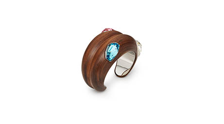 Rings Explorer of Swarovsky & Kutur wood cuff with crystals