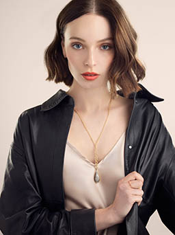 Model Explorer of Annoushka jewellery necklace