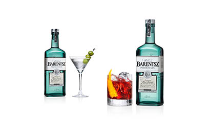 Glass Explorer of Barentsz gin bottle and serve