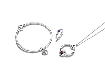 Advertising Still life product Photography of Pandora jewellery bracelet ring and necklace set