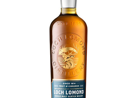 Drinks Photography of Loch Lomond whisky bottle