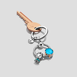 Jewellery Photography of Pandora key ring