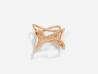 Jewellery Photography of Mason Dauphin gold ring with diam